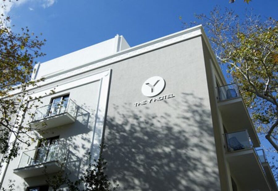Y Hotel